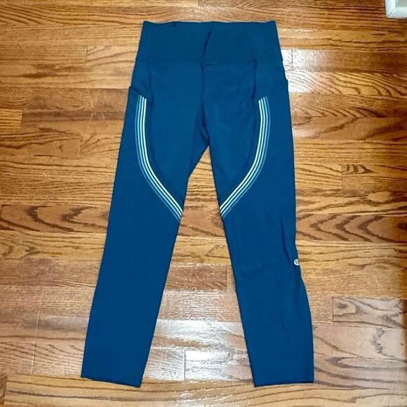Lululemon Speed Limit 23” Cropped Leggings. Dark Teal. Size 6. - Picture 8 of 8